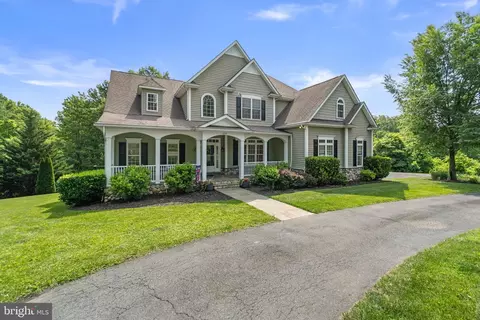 Exterior - 4229 Lafayette St, Frederick, MD 21704 photo 2 of 18
