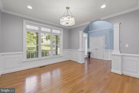 Entry Way - 4229 Lafayette St, Frederick, MD 21704 photo 5 of 7