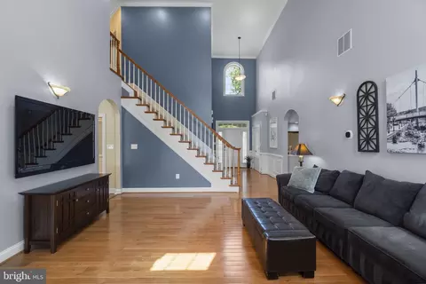 Entry Way - 4229 Lafayette St, Frederick, MD 21704 photo 4 of 7