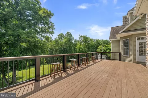 Exterior - 4229 Lafayette St, Frederick, MD 21704 photo 6 of 18