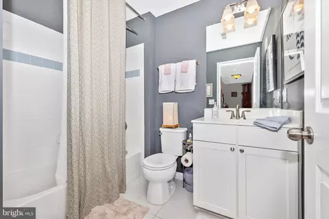 Bath - 6200 Murray Ter, Frederick, MD 21703 photo 1 of 3