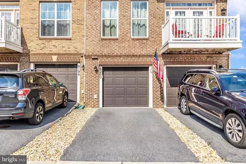 Exterior - 6200 Murray Ter, Frederick, MD 21703 photo 3 of 6