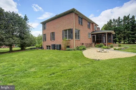 Exterior - 6618 Nahal Dr, Frederick, MD 21702 photo 18 of 21
