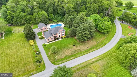 View/Area - 6618 Nahal Dr, Frederick, MD 21702 photo 4 of 5