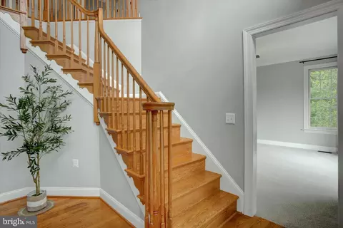 Entry Way - 6618 Nahal Dr, Frederick, MD 21702 photo 3 of 12