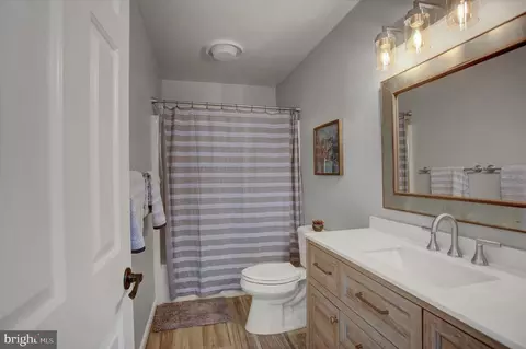 Bath - 6618 Nahal Dr, Frederick, MD 21702 photo 3 of 6