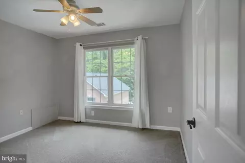 Bedroom - 6618 Nahal Dr, Frederick, MD 21702 photo 3 of 7