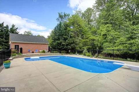 Exterior - 6618 Nahal Dr, Frederick, MD 21702 photo 16 of 21