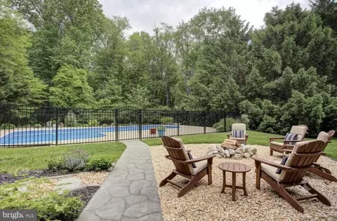 Exterior - 6618 Nahal Dr, Frederick, MD 21702 photo 10 of 21