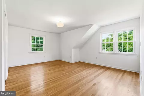 Bedroom - 6783 Sunnybrook Dr, Frederick, MD 21702 photo 7 of 8