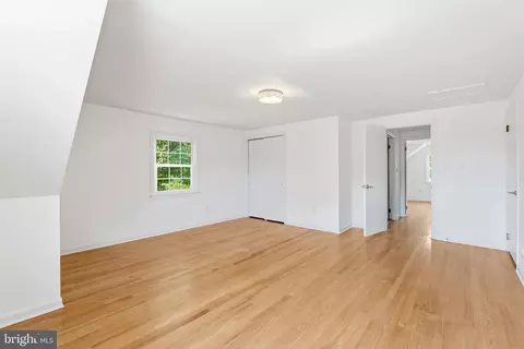 Bedroom - 6783 Sunnybrook Dr, Frederick, MD 21702 photo 6 of 8