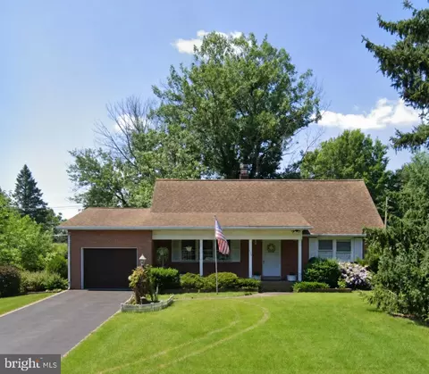6783 Sunnybrook Dr, Frederick, MD 21702