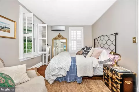 Bedroom - 506 Elm St, Frederick, MD 21701 photo 2 of 13
