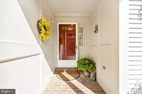 Entry Way - 803 Dunbrooke Ct, Frederick, MD 21701 photo 1 of 5