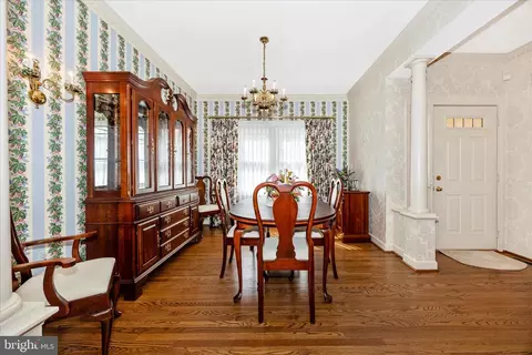 Dining - 803 Dunbrooke Ct, Frederick, MD 21701 photo 2 of 4