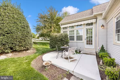 Exterior - 803 Dunbrooke Ct, Frederick, MD 21701 photo 6 of 17