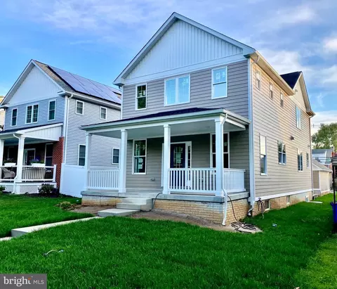 109 W 13th St, Frederick, MD 21701