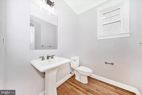 Entry Way - 109 W 13th St, Frederick, MD 21701 photo 5 of 10