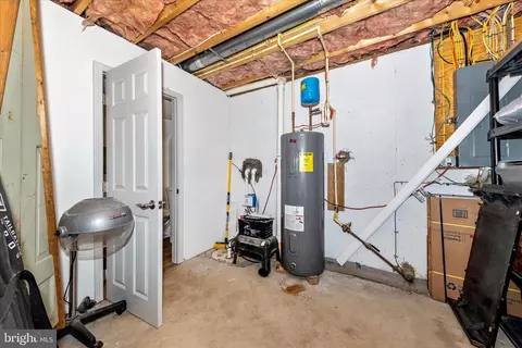 Other - 306 E D St, Brunswick, MD 21716 photo 10 of 10