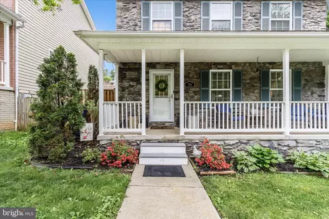 Exterior - 306 E D St, Brunswick, MD 21716 photo 4 of 15