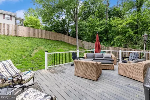 Exterior - 306 E D St, Brunswick, MD 21716 photo 13 of 15