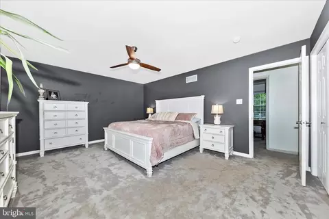 Bedroom - 306 E D St, Brunswick, MD 21716 photo 3 of 11