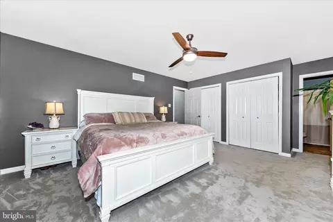 Bedroom - 306 E D St, Brunswick, MD 21716 photo 4 of 11