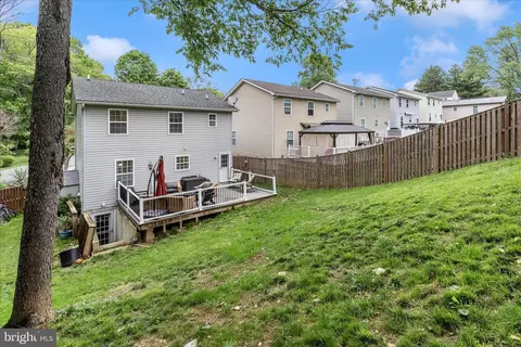Exterior - 306 E D St, Brunswick, MD 21716 photo 8 of 15