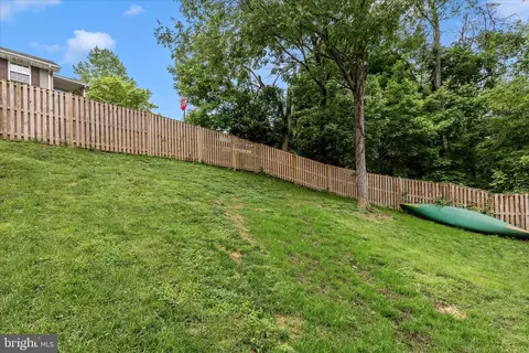 Exterior - 306 E D St, Brunswick, MD 21716 photo 12 of 15