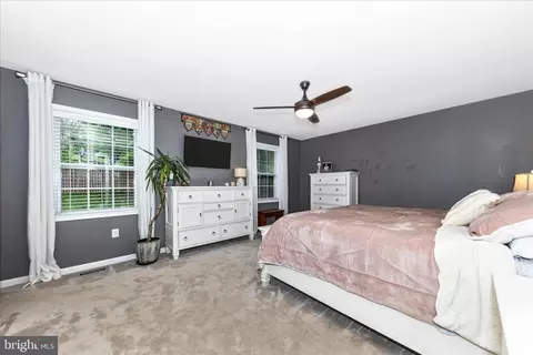 Bedroom - 306 E D St, Brunswick, MD 21716 photo 1 of 11