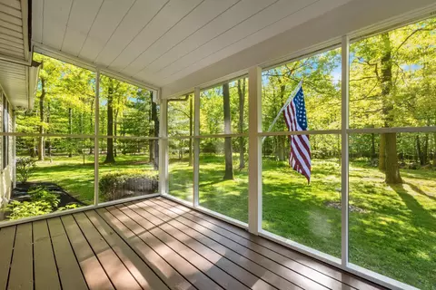 10820 Gambrill Park Rd, Frederick, MD 21702