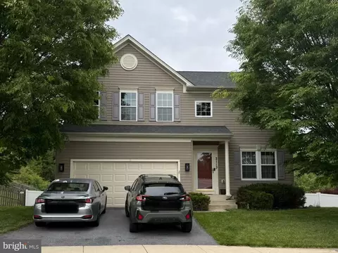 2113 Infantry Dr, Frederick, MD 21702