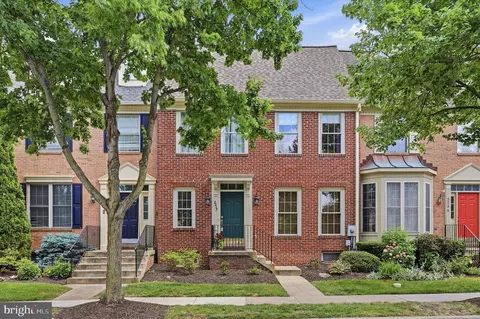 2237 Village Square Rd, Frederick, MD 21701