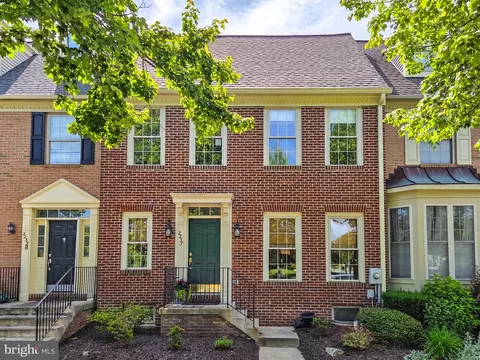 2237 Village Square Rd, Frederick, MD 21701