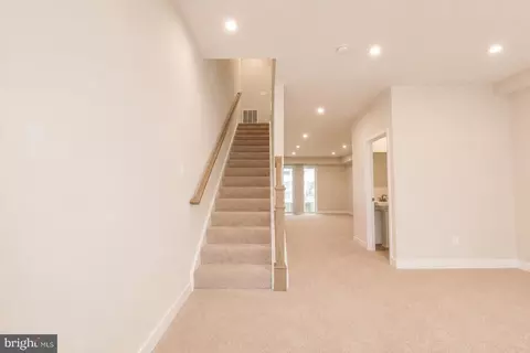 Entry Way - 318 Patterson Park Rd, Frederick, MD 21703 photo 7 of 17