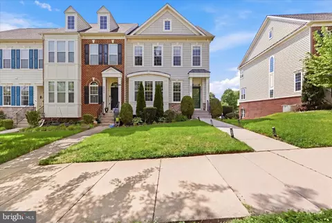 3998 Braidwood Dr N, Frederick, MD 21704