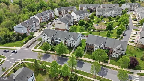 View/Area - 3998 Braidwood Dr N, Frederick, MD 21704 photo 2 of 6