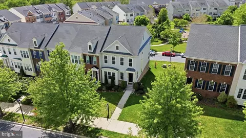View/Area - 3998 Braidwood Dr N, Frederick, MD 21704 photo 3 of 6