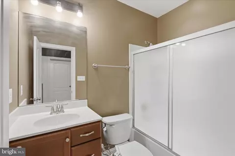 Entry Way - 3998 Braidwood Dr N, Frederick, MD 21704 photo 4 of 4