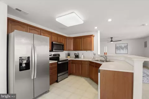 Kitchen - 595 Cawley Dr #4 2A, Frederick, MD 21703 photo 2 of 5