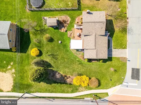 View/Area - 2 Lombardy Dr, Middletown, MD 21769 photo 3 of 6