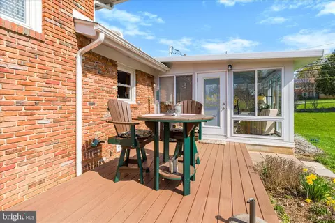 Exterior - 2 Lombardy Dr, Middletown, MD 21769 photo 9 of 11