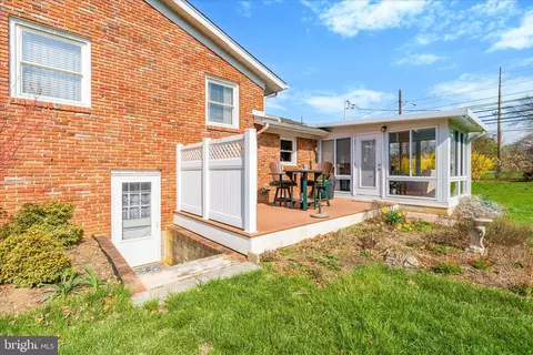 Exterior - 2 Lombardy Dr, Middletown, MD 21769 photo 6 of 11
