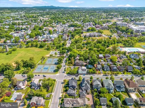 View/Area - 401 W 2nd St, Frederick, MD 21701 photo 14 of 17