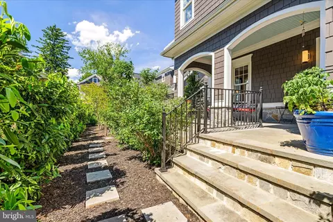 Exterior - 401 W 2nd St, Frederick, MD 21701 photo 10 of 30