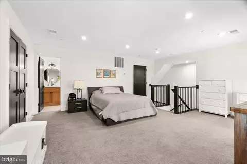 Bedroom - 401 W 2nd St, Frederick, MD 21701 photo 13 of 14