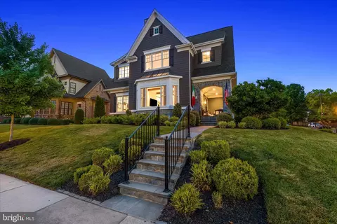 Exterior - 401 W 2nd St, Frederick, MD 21701 photo 3 of 30