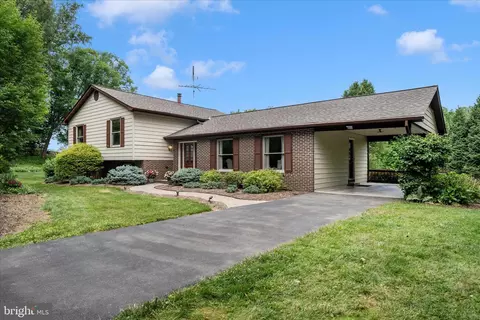 8604 Burnt Hickory Cir, Frederick, MD 21704