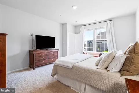 Bedroom - 493 Hanson St, Frederick, MD 21701 photo 1 of 3