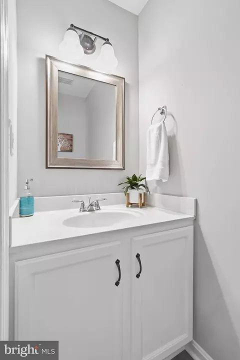 Bath - 6203 Cliffside Ter, Frederick, MD 21701 photo 1 of 5